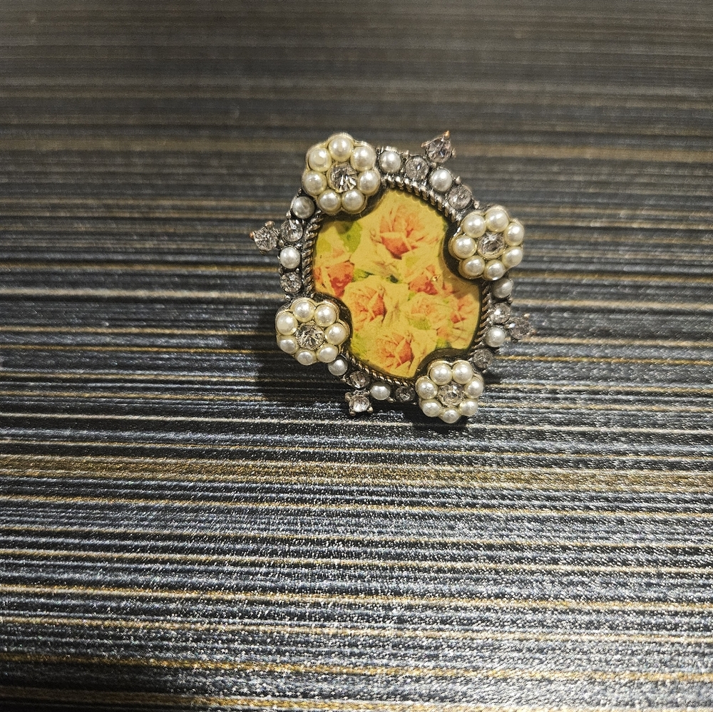 Early 00's Statement Cocktail Ring Adjustable - image 4